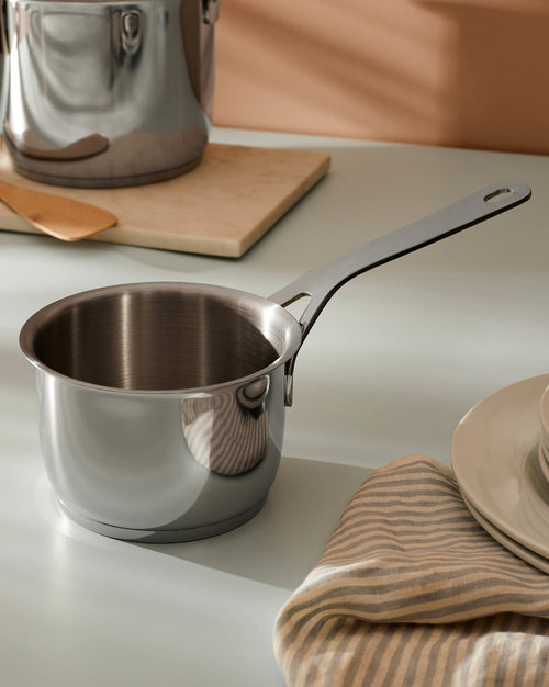 Pots&Pans Ø cm 14.00 || Ø inch 5½″ Saucepan Alessi 1